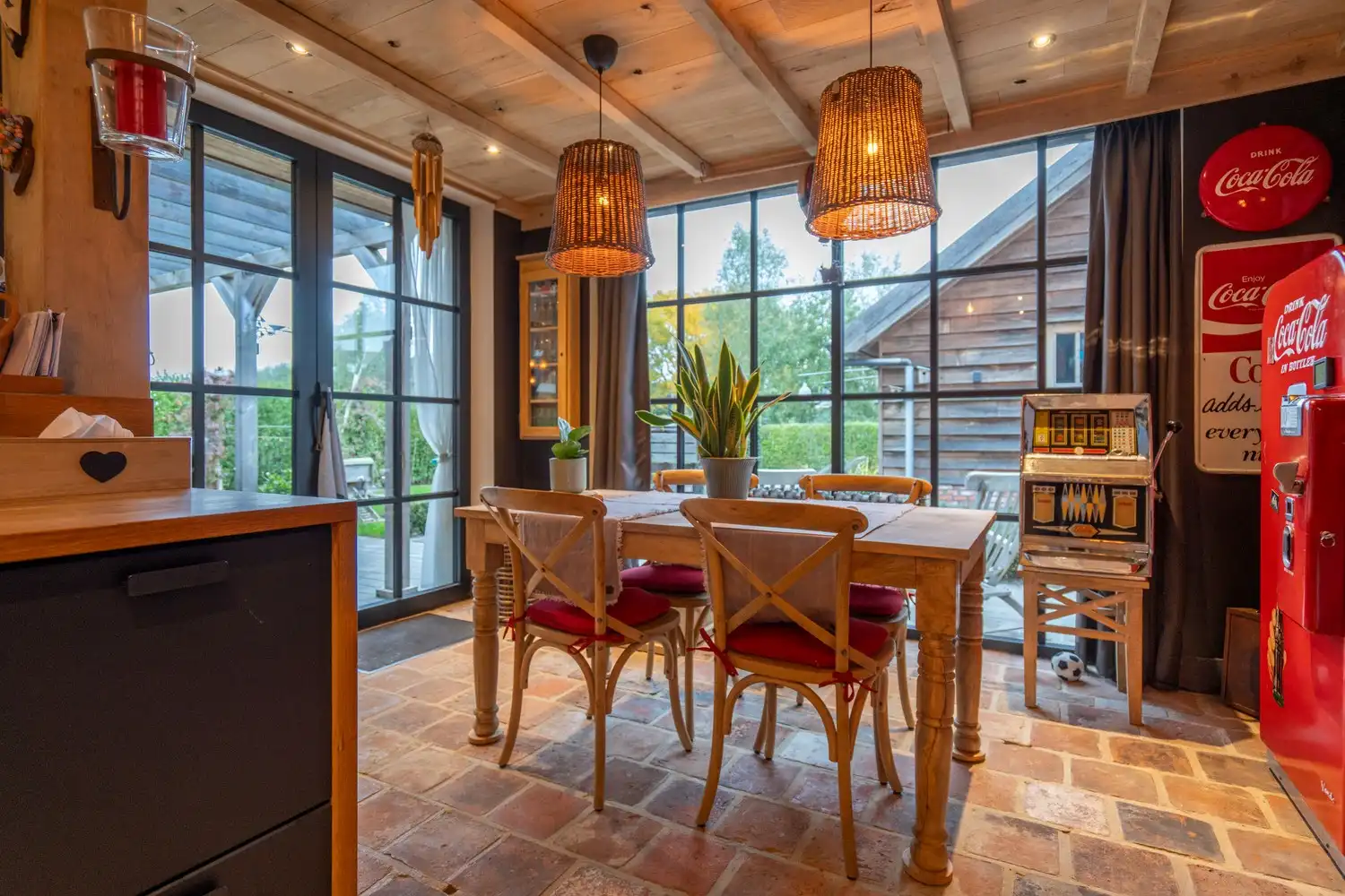 PRACHTVILLA MET ZICHT OP GROEN foto 5