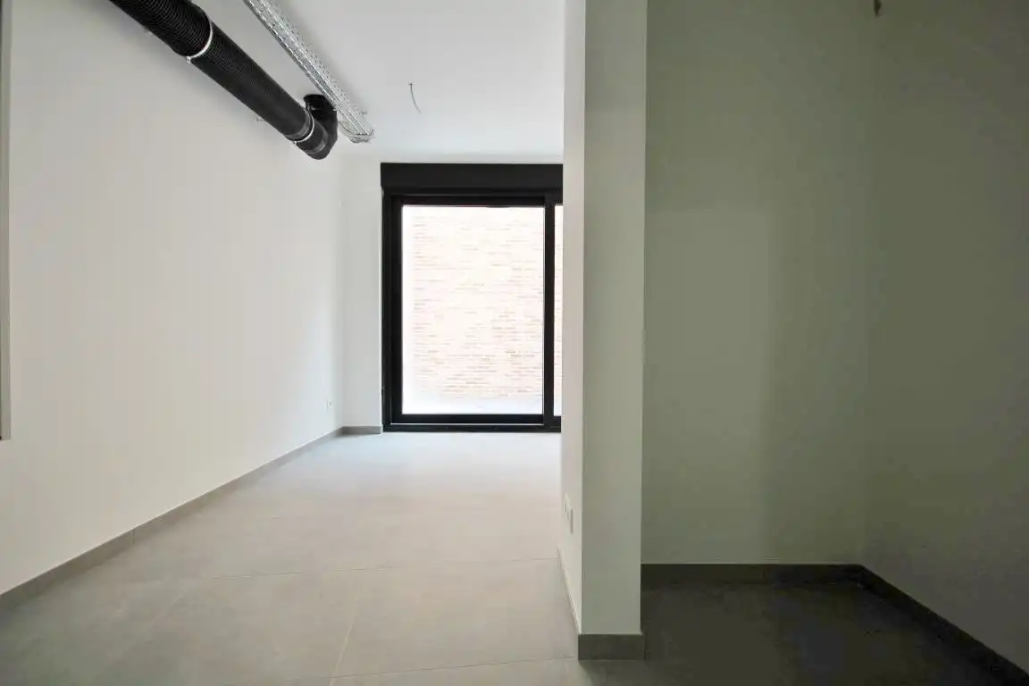 Nieuwbouw handelsgelijkvloers op toplocatie foto 7