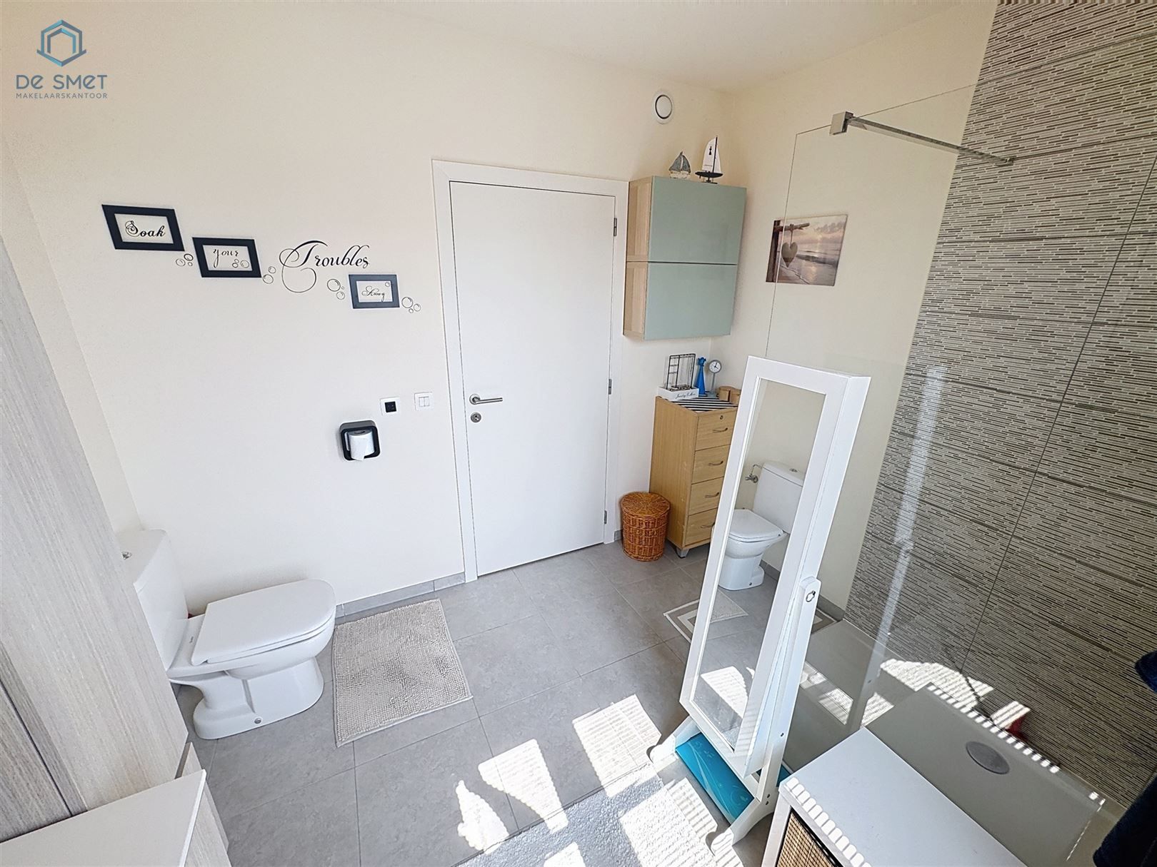 Instapklare, Energiezuinige Woning met 3 Slaapkamers, Terras en Staanplaats vlak bij het Centrum van Zottegem! foto 19