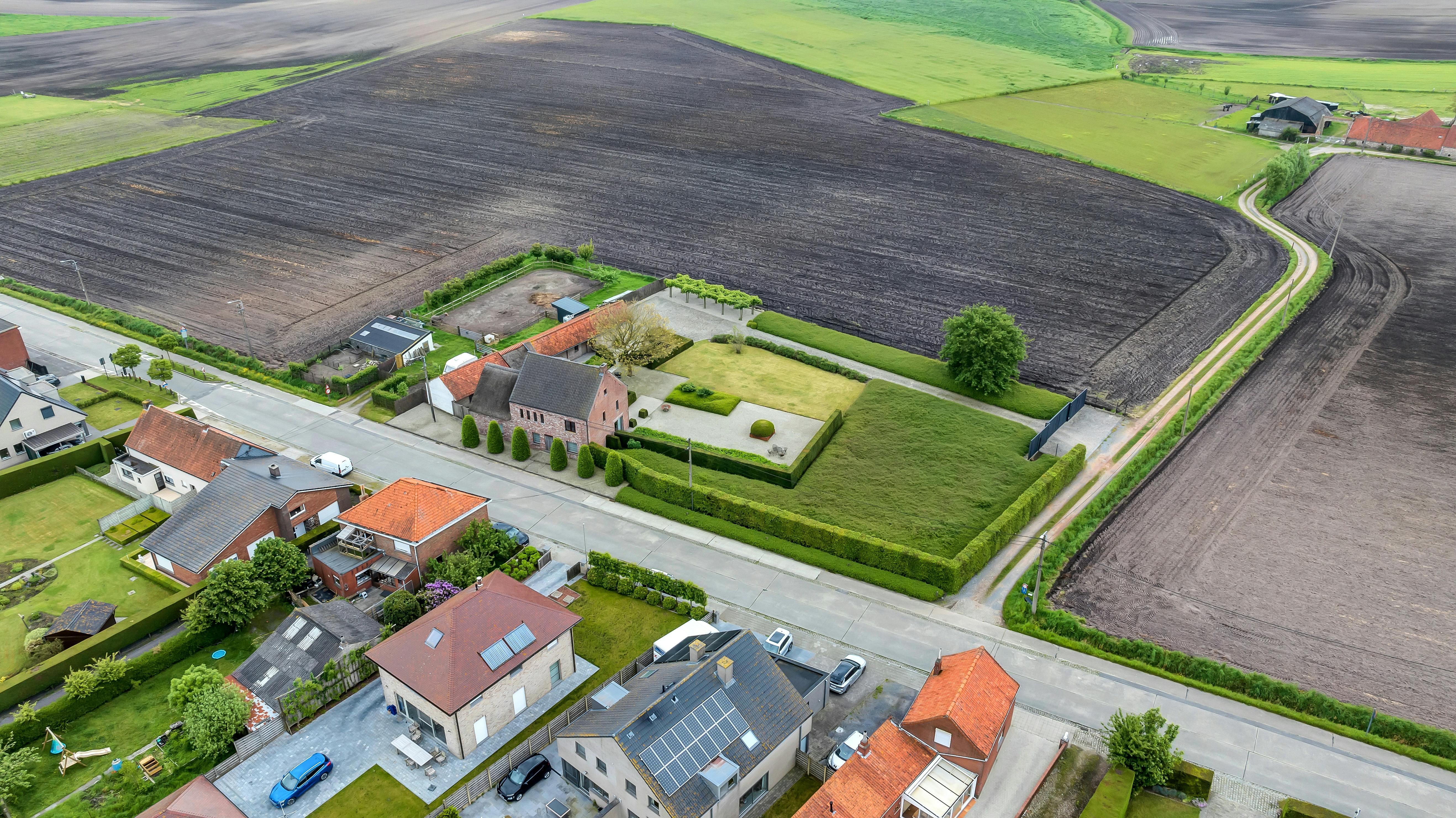 Gerenoveerde, prestigieuze villa te koop in Aartrijke  foto 16