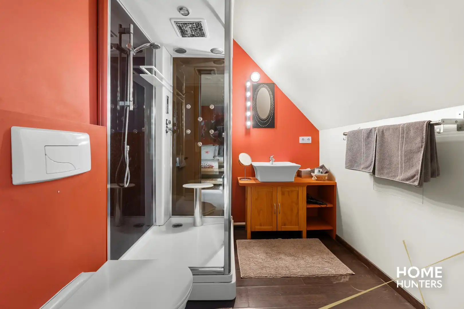 Instapklare exclusieve eigendom met historisch bijgebouw en hoogwaardige afwerking in een oase van rust en ruimte foto 19