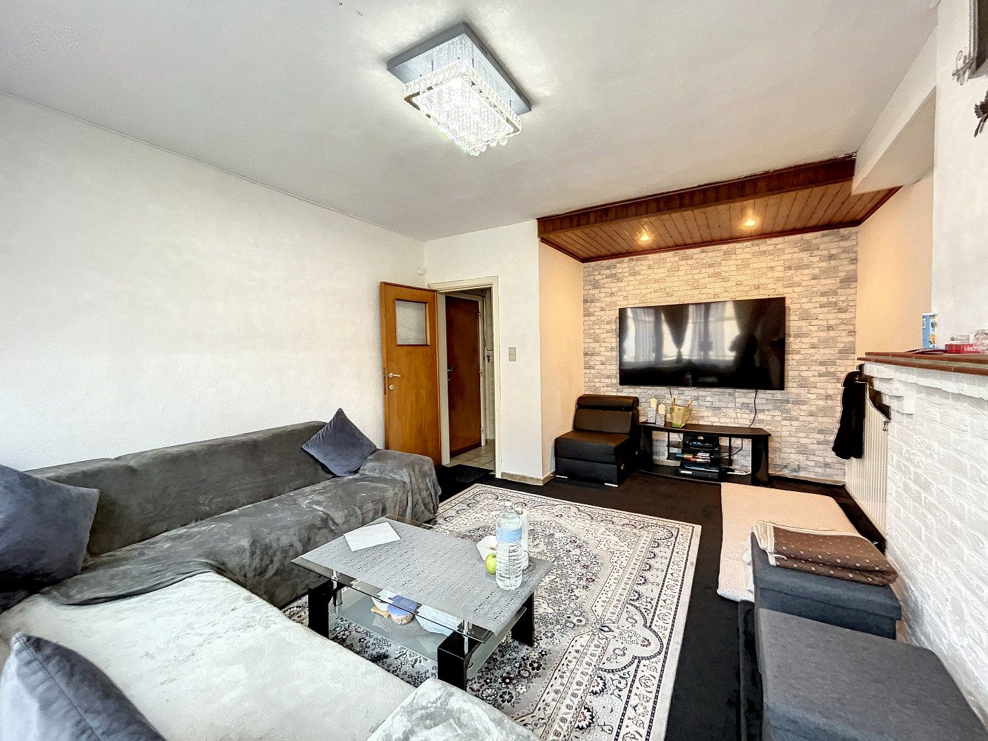 Opbrengsteigendom in rustige woonwijk bestaande uit 4 appartementen. foto 9