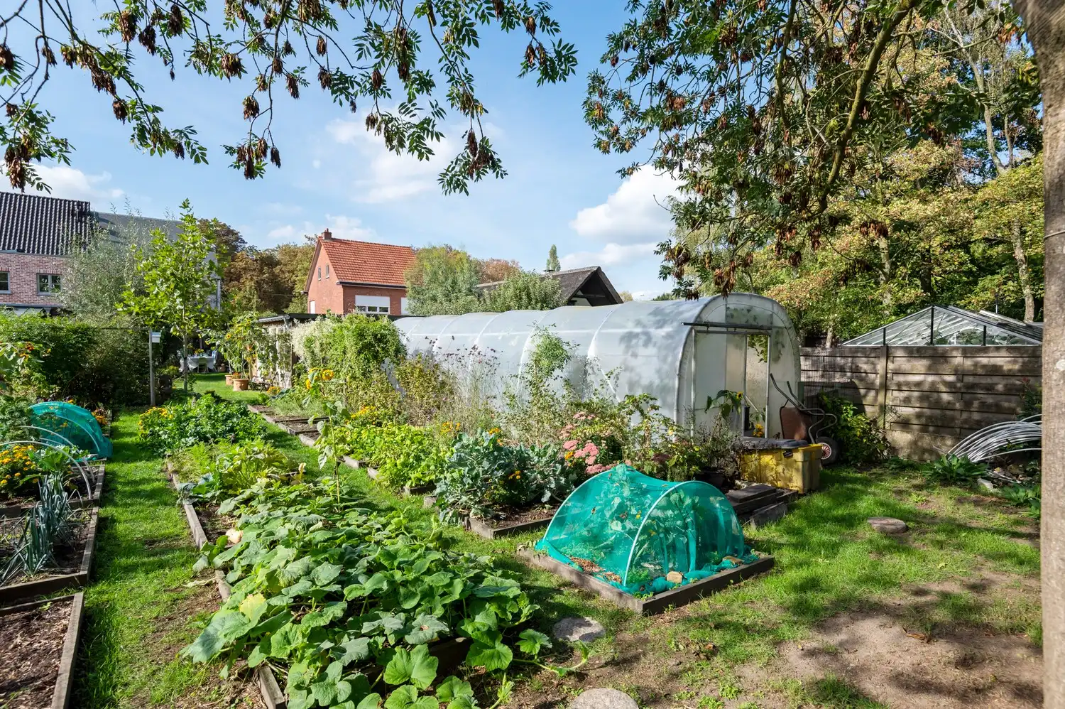 Instapklare, energiezuinige woning met 3 slaapkamers & tuin te Lier! foto 13