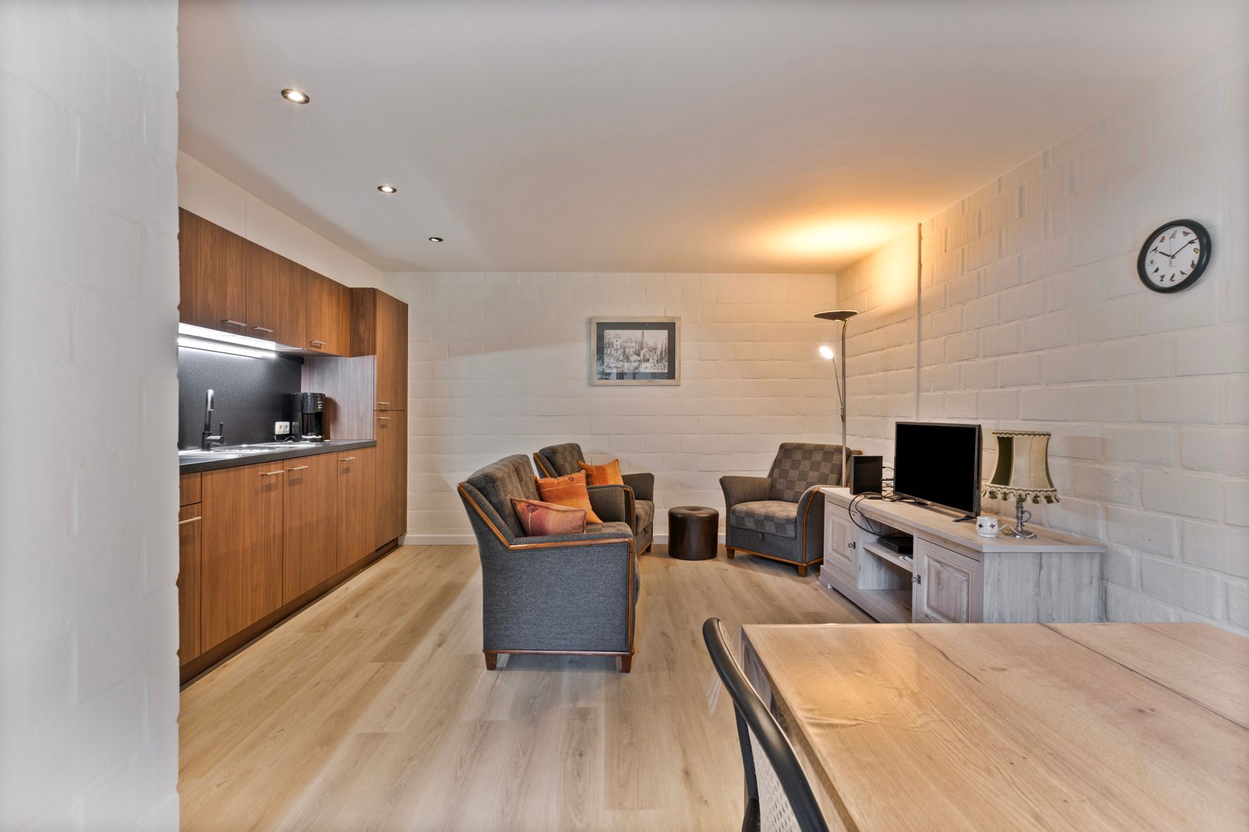 Volledig gerenoveerde vakantiewoning in Hengelhoef – Instap klaar en gemeubileerd! foto 10