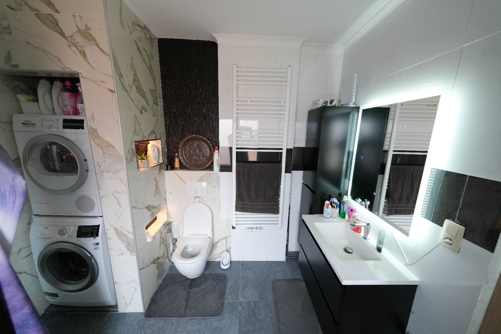 Instapklare woning, gerenoveerd tussen 2017 en 2025 foto 23