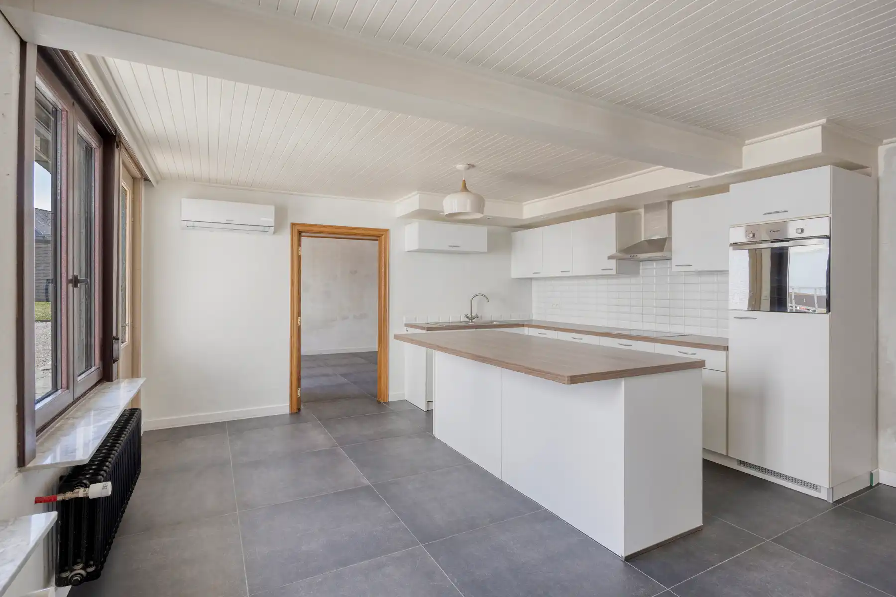 Zeer leuke woning in het dorpscentrum van Nederhasselt foto 7