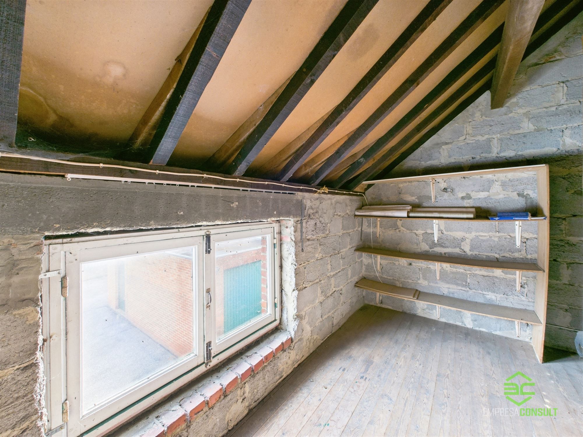 Halfopen woning met 3slpk op 1,5km van de E314! foto 14