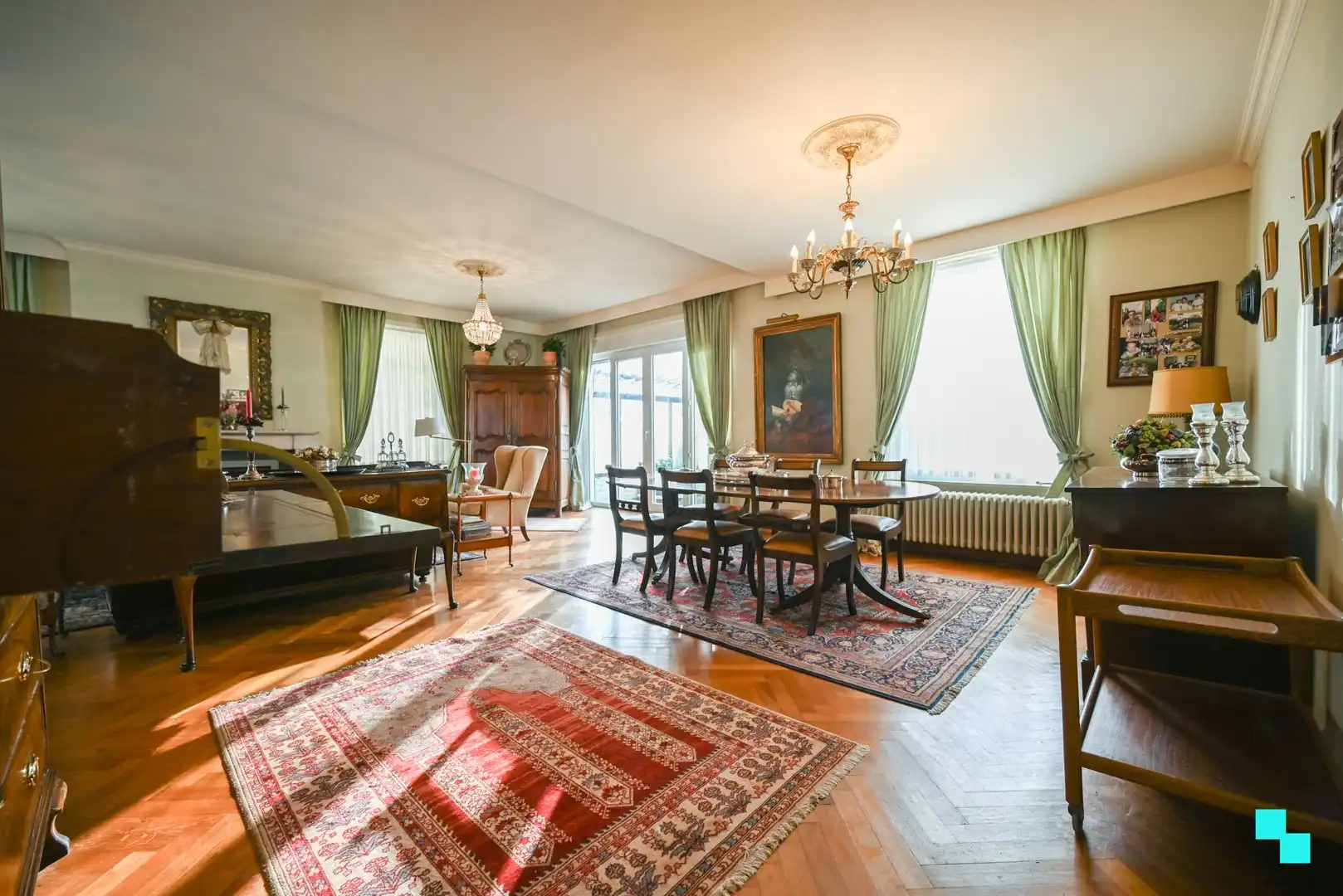 Karaktervolle villa met zonnige tuin/bijgebouw en unieke charme foto 9