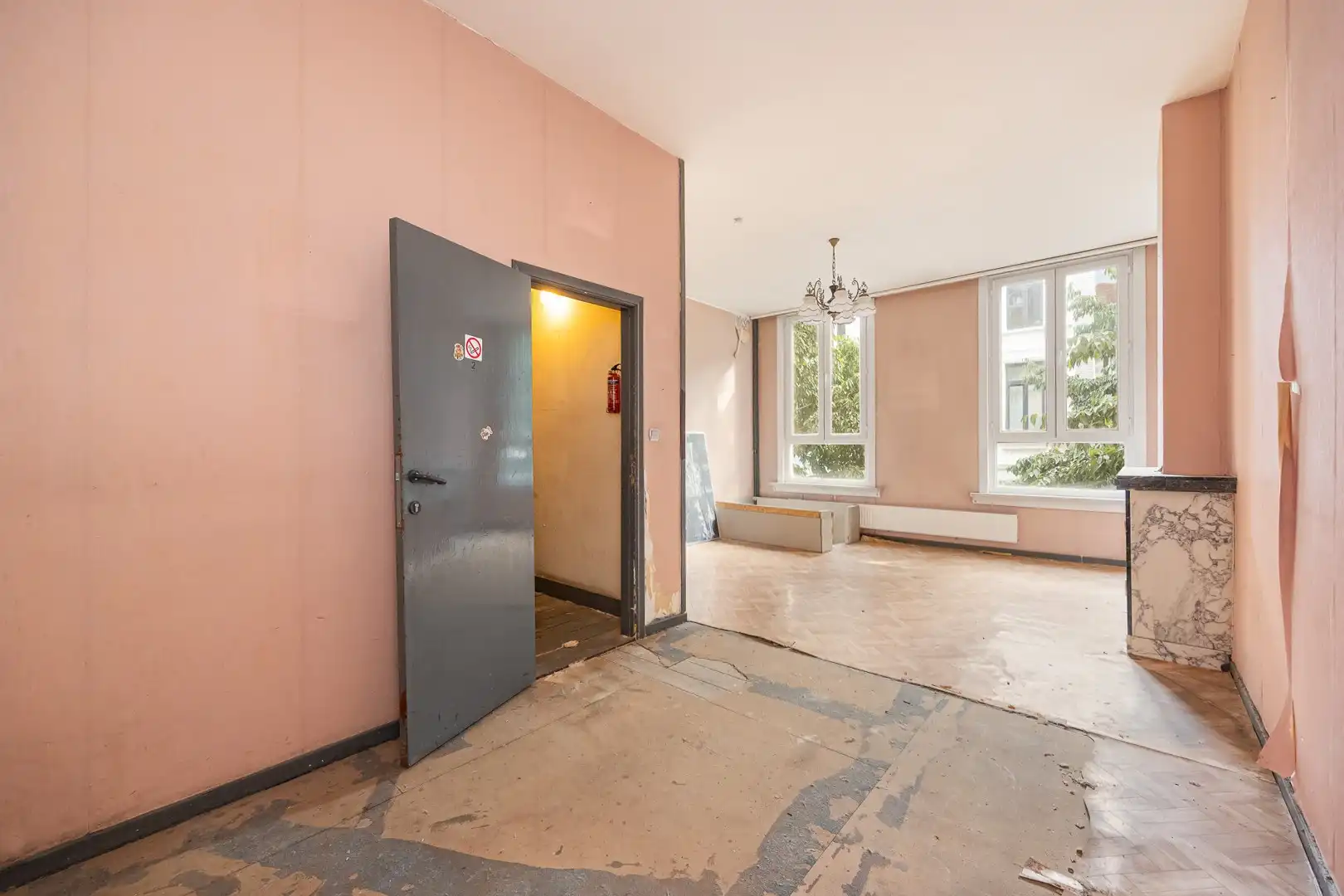 TE RENOVEREN OPBRENGSTEIGENDOM foto 5