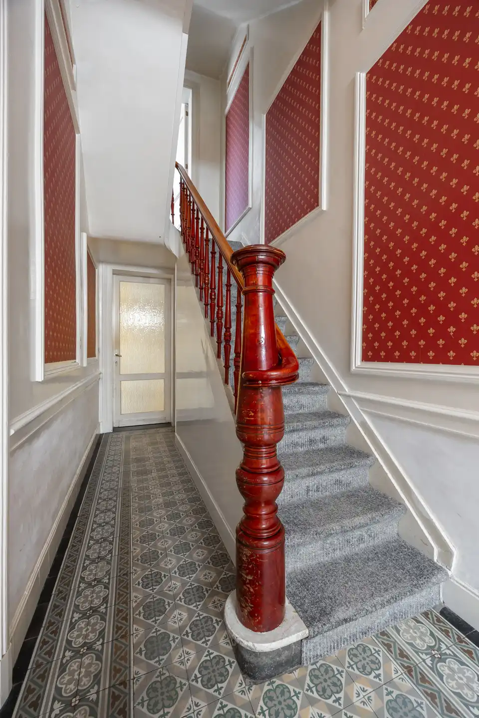 Authentieke herenwoning met potentieel te koop foto 10