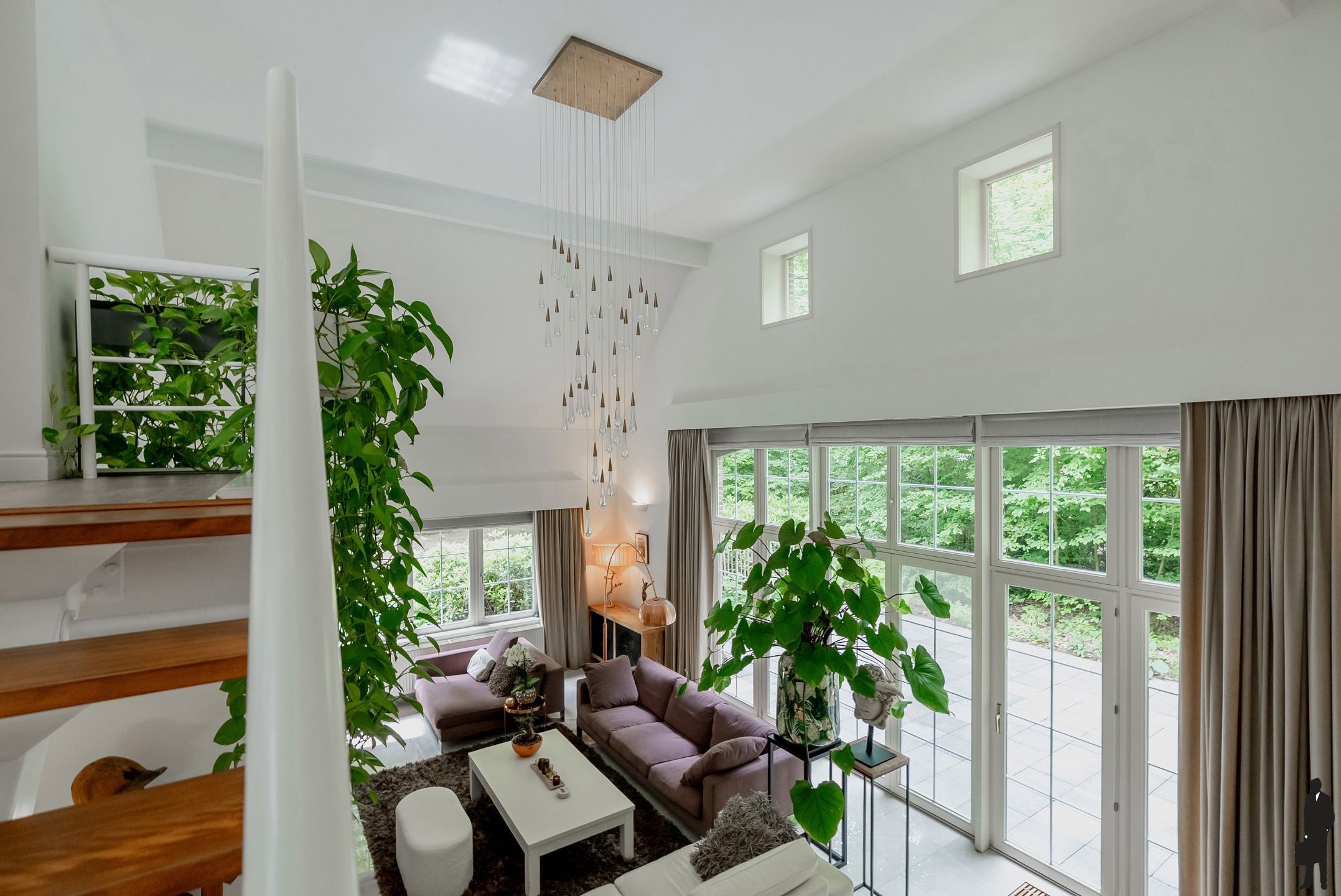 Exclusieve villa met zwemvijver op 2.543 m² foto 49