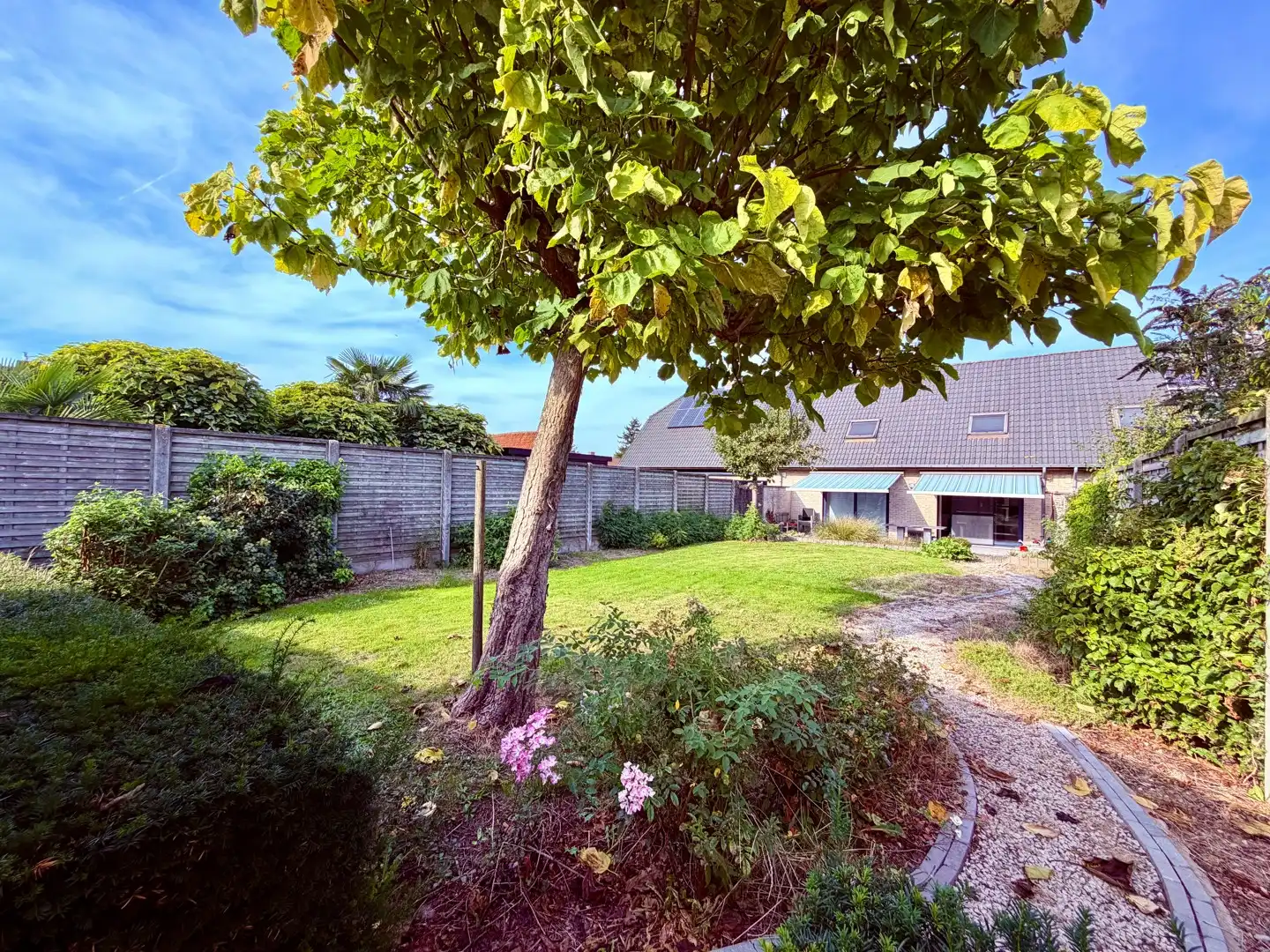 Instapklare ruime woning met zonnige tuin! foto 27