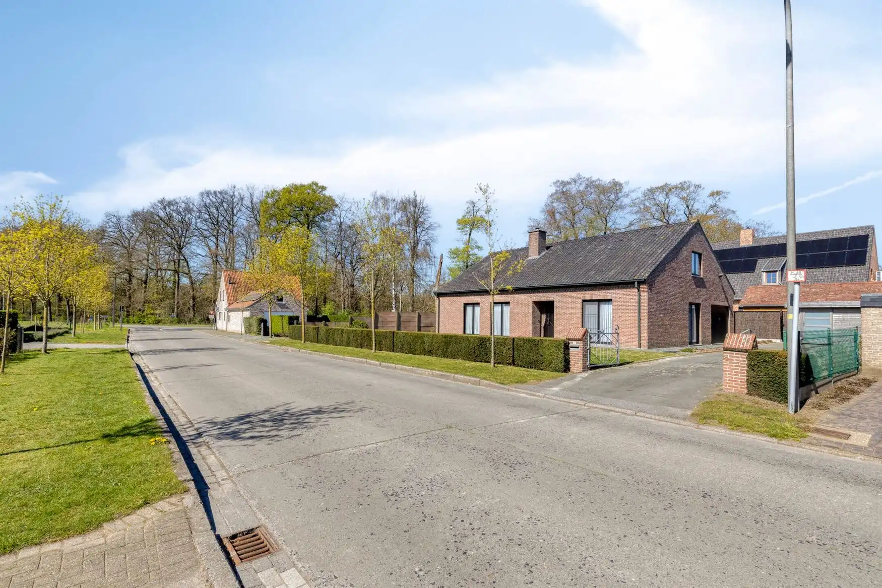 Ruime bungalow op toplocatie foto 4