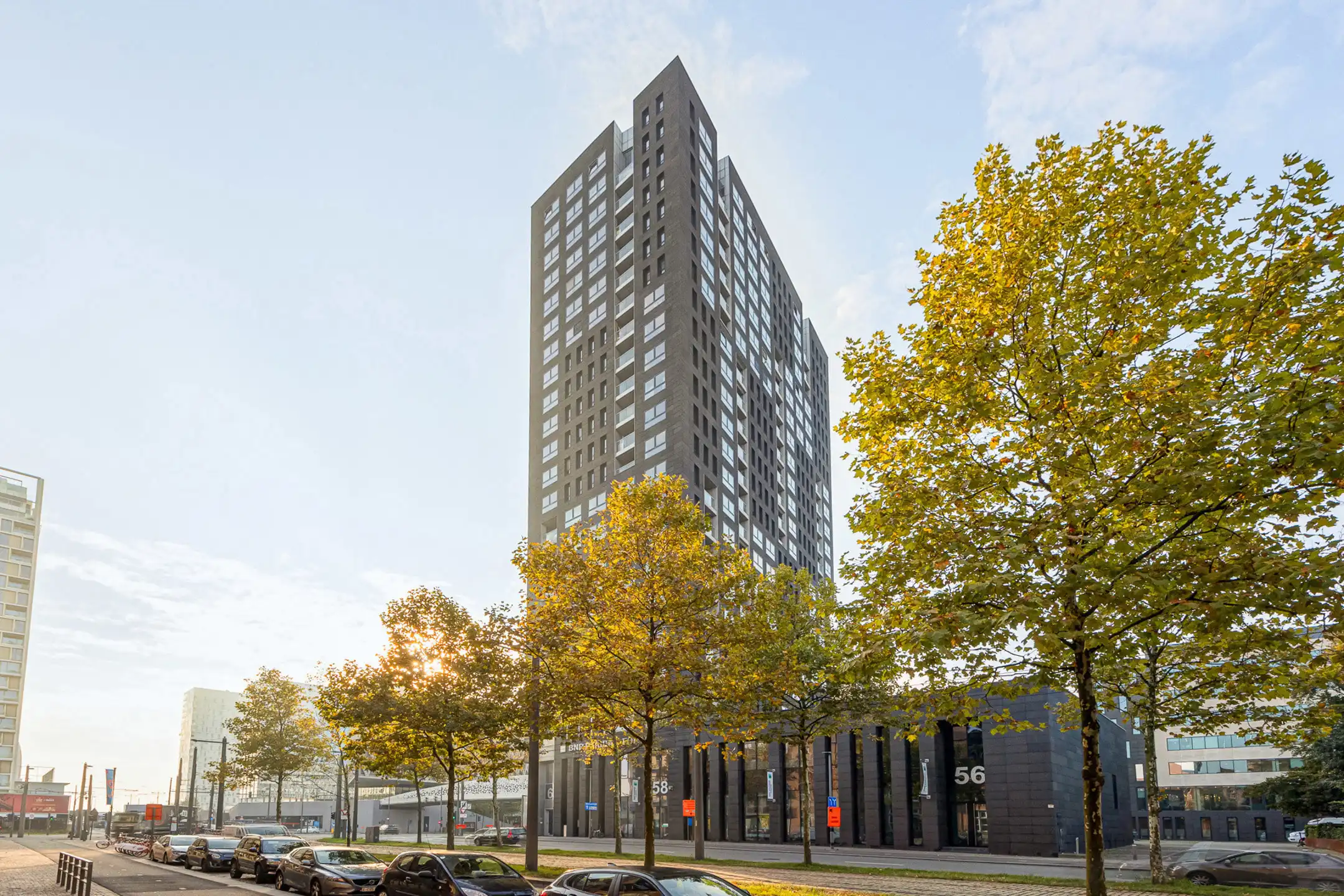 ANTWERPEN - Appartement op het Eilandje foto {{pictureIndex}}