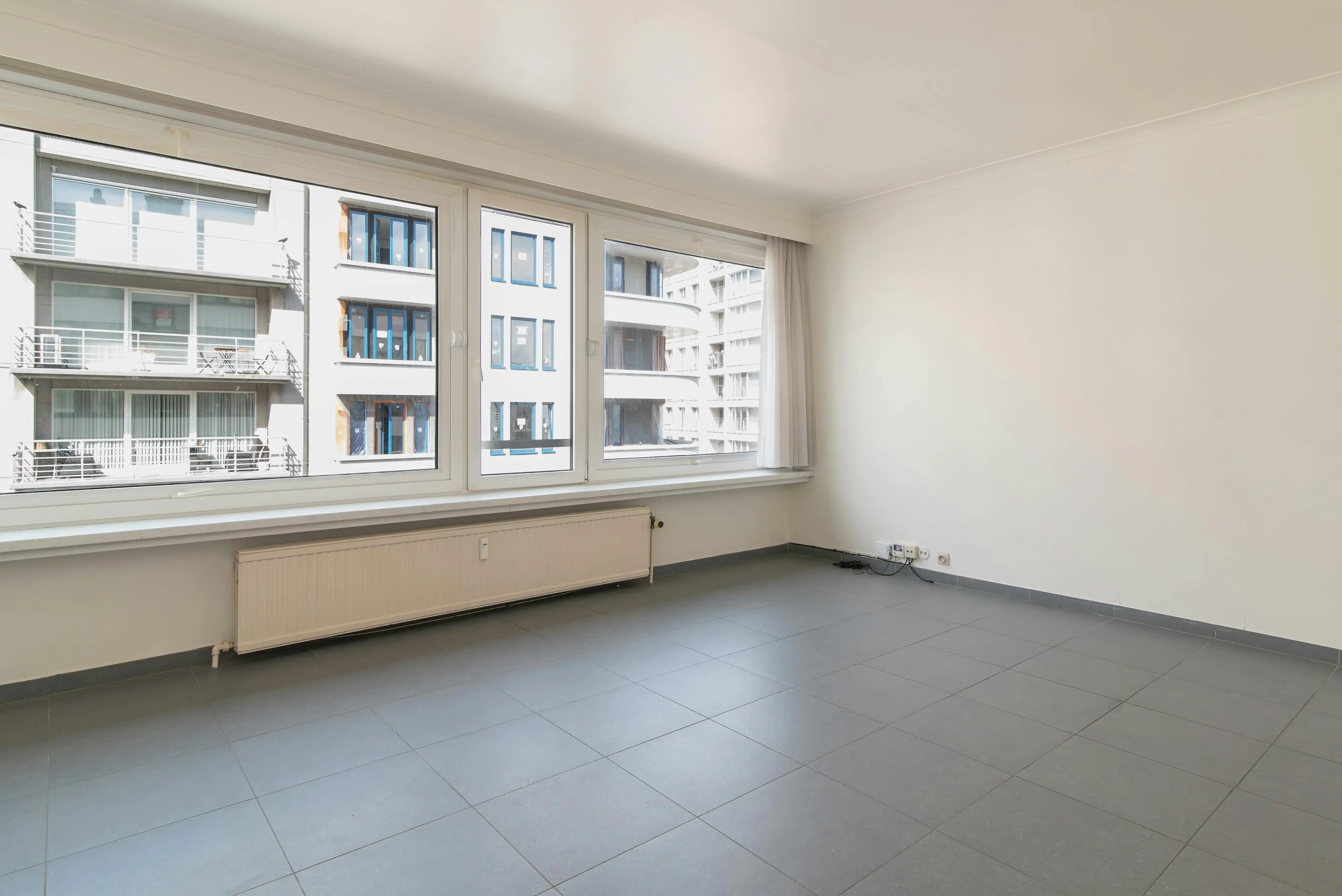 Lichtrijke studio op een toplocatie in het hart van Oostende foto 2