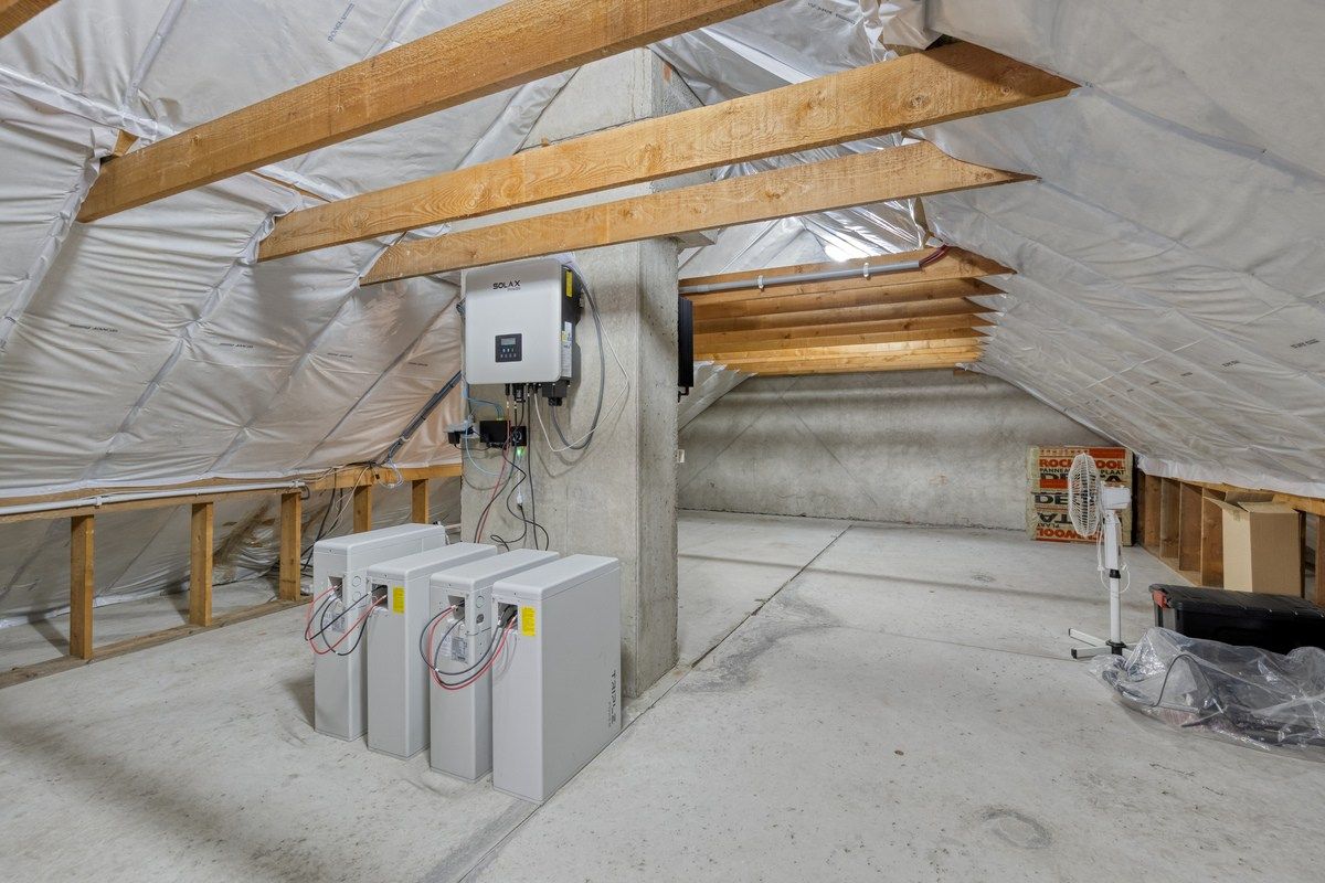 Energiezuinige halfopen bebouwing met 4 slaapkamers en 2 garages! foto 19