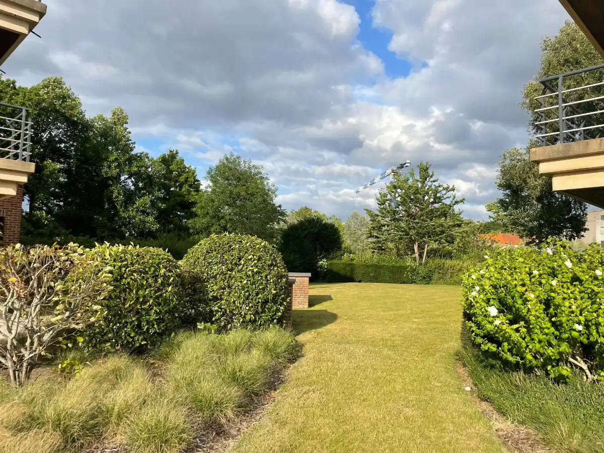 Gelijkvloers 1-slpk-APP + garage foto 26