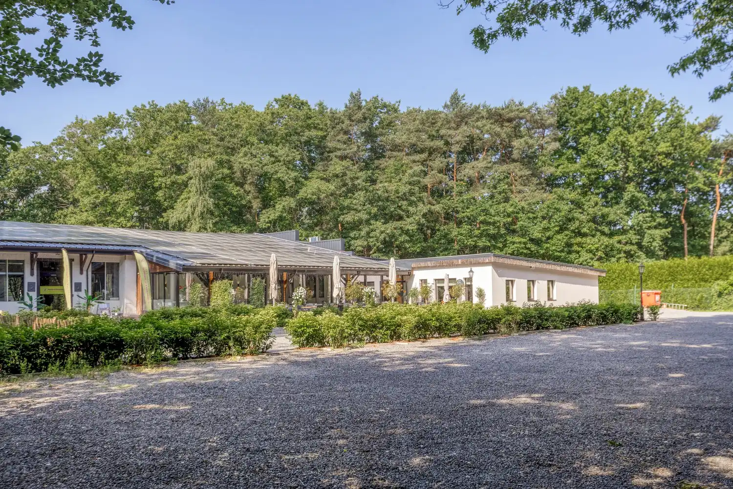 Unieke overnamekans: volledig uitgeruste binnenspeeltuin met brasserie op toplocatie in Rekem/Lanaken foto 7