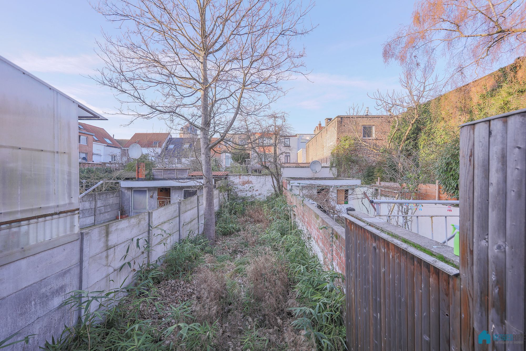 Ruime ééngezinswoning met tuin en terras foto 12