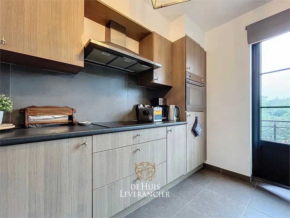 Prachtig Penthouseappartement (2 slpk) in hartje Hove te koop foto 8