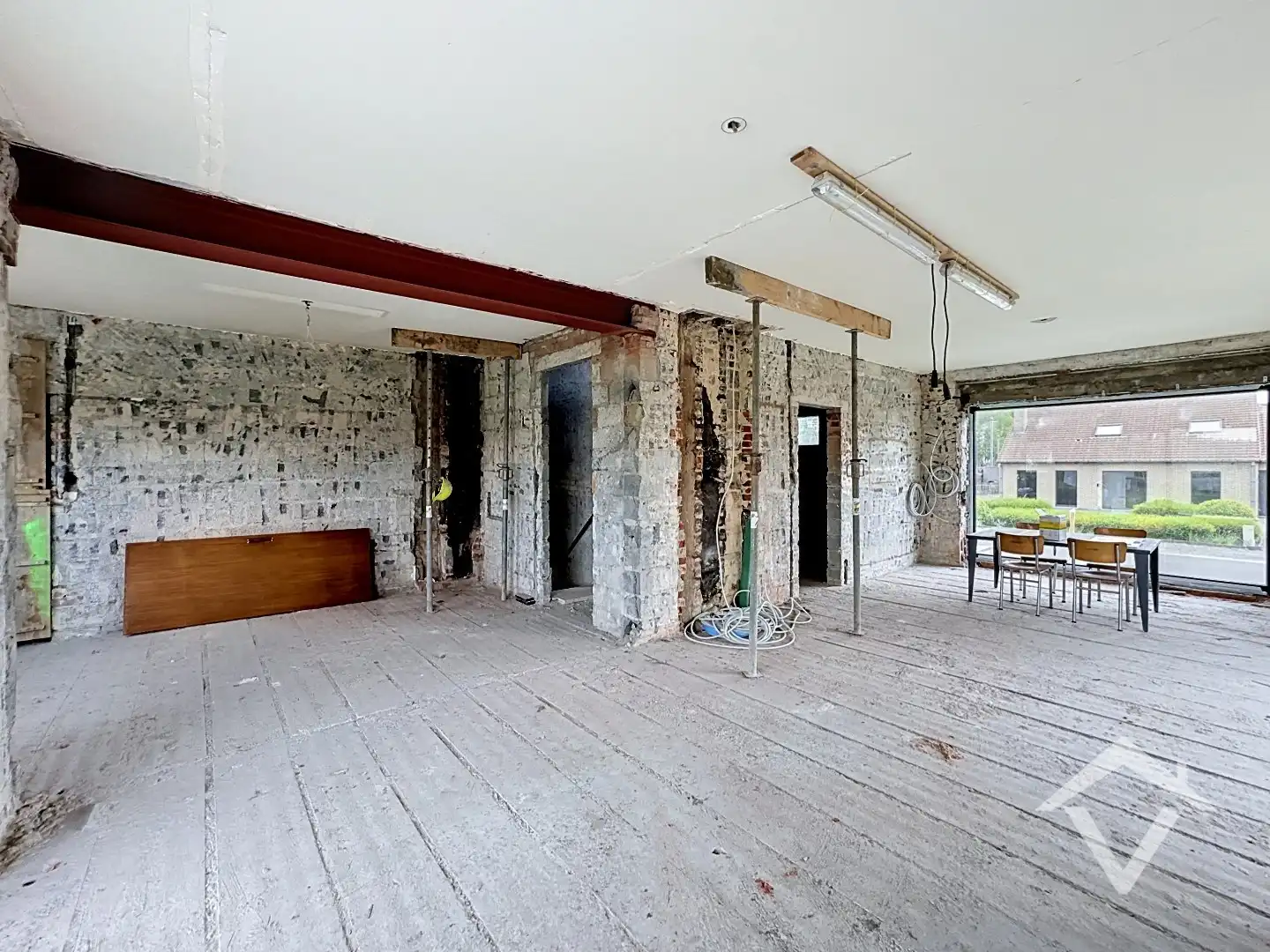 Alleenstaande statige woning met tuin te Veldegem foto 5