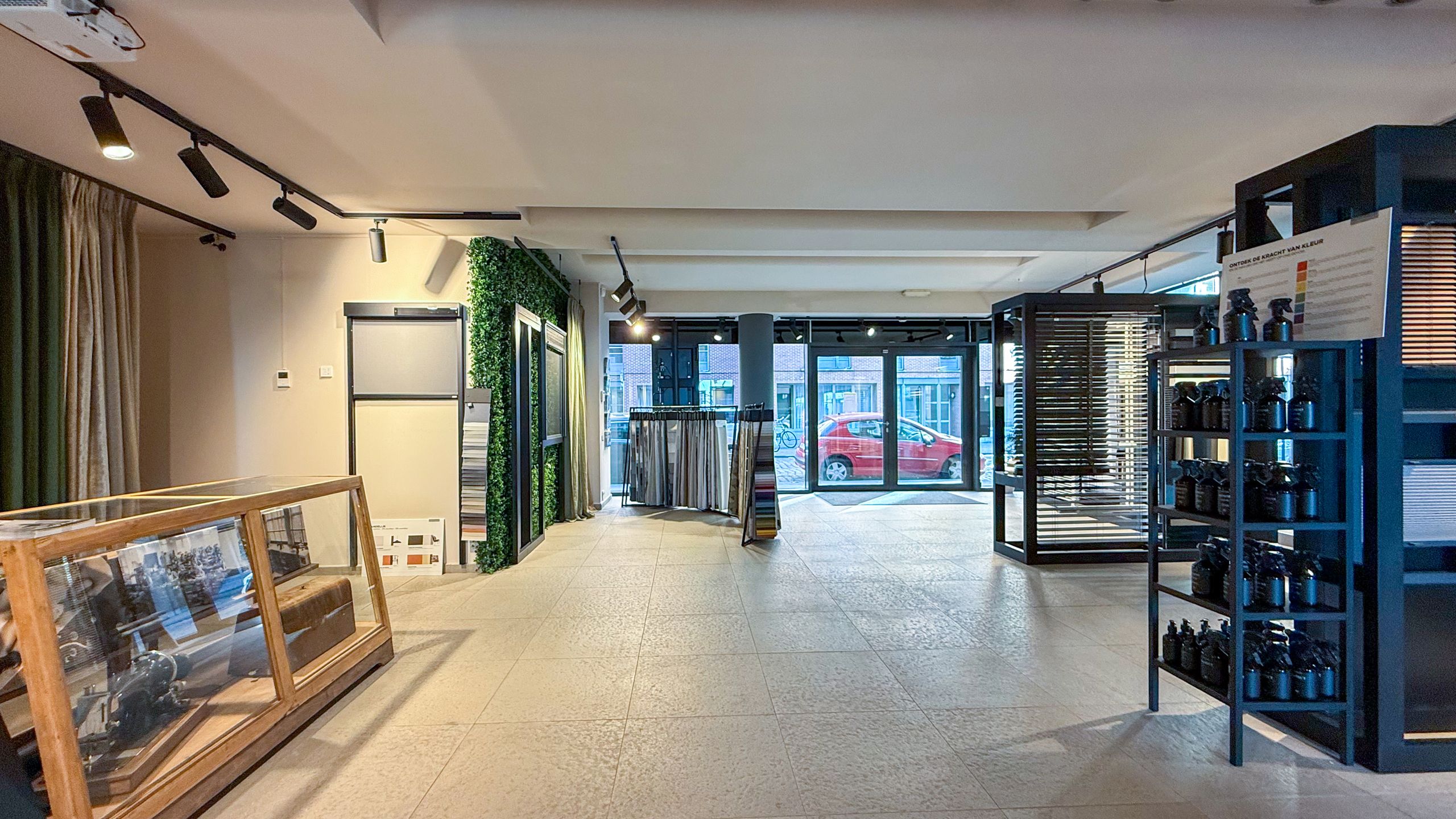 trendy handelsruimte in Hoopnatie aan Scheldekaaien foto 3