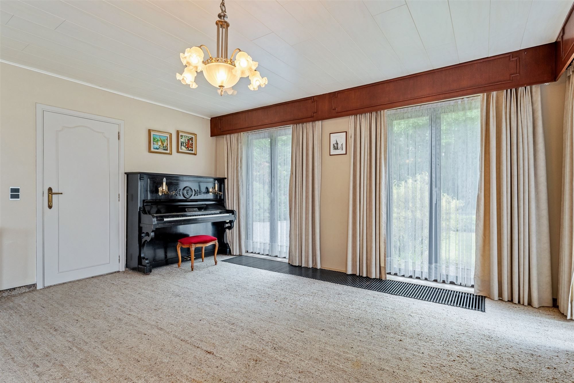 ZEER GOED ONDERHOUDEN GELIJKVLOERSE WONING MET 3 TOT 4 SLAAPKAMERS OP EEN RUIM PERCEEL VAN 10A33CA TE OOSTHAM foto 8