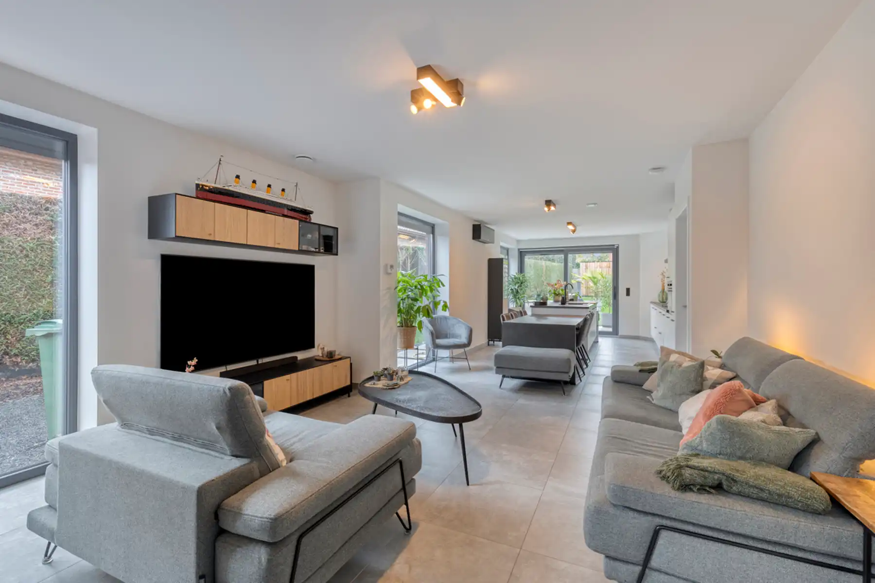 Instapklare nieuwbouwwoning met 3 slaapkamers foto 2