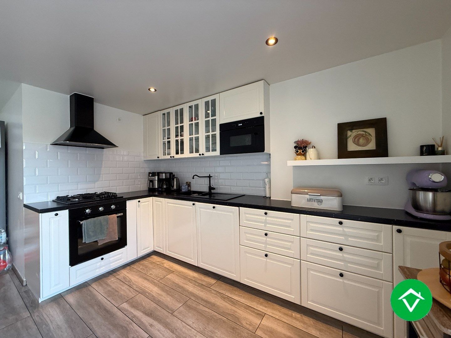 Prachtig gerenoveerde woning met 3 slaapkamers en tuin te Roeselare - vrij vanaf 1/04/2026. foto 7