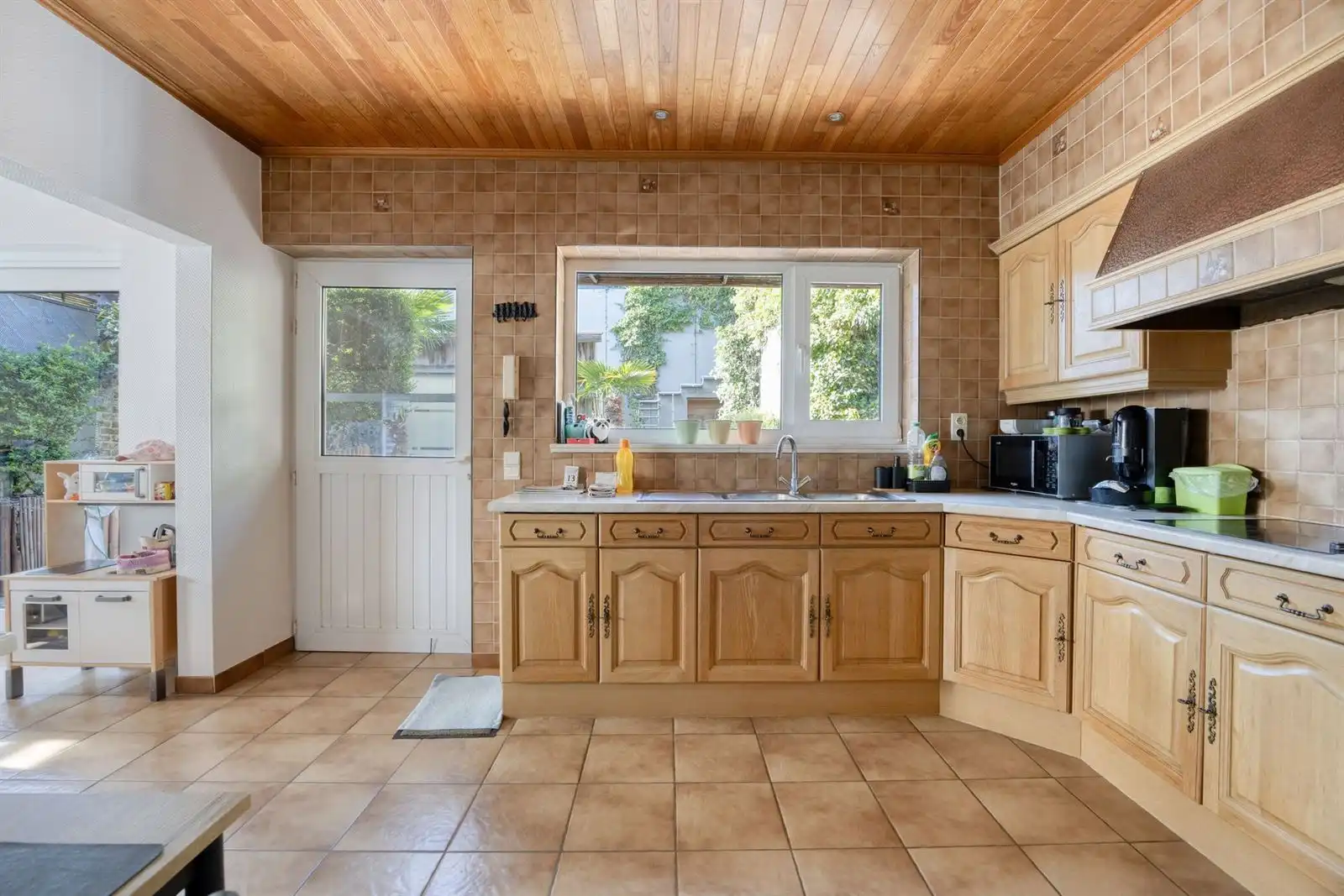 Gemend gebouw : woning, loft/kantoor  en loods met bureau te koop foto 6