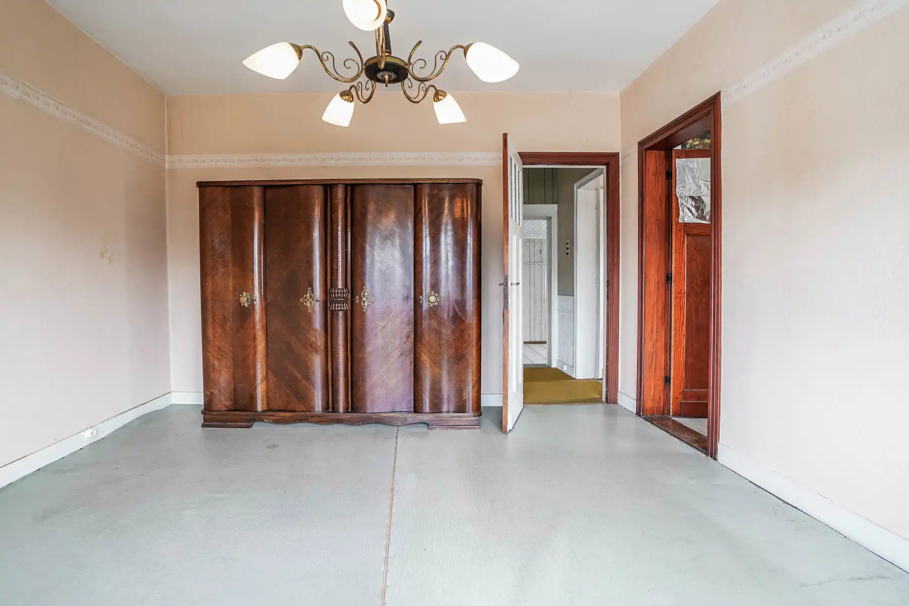 Te renoveren woning met werkplaats en ruim perceel in landelijke omgeving te Londerzeel. foto 19