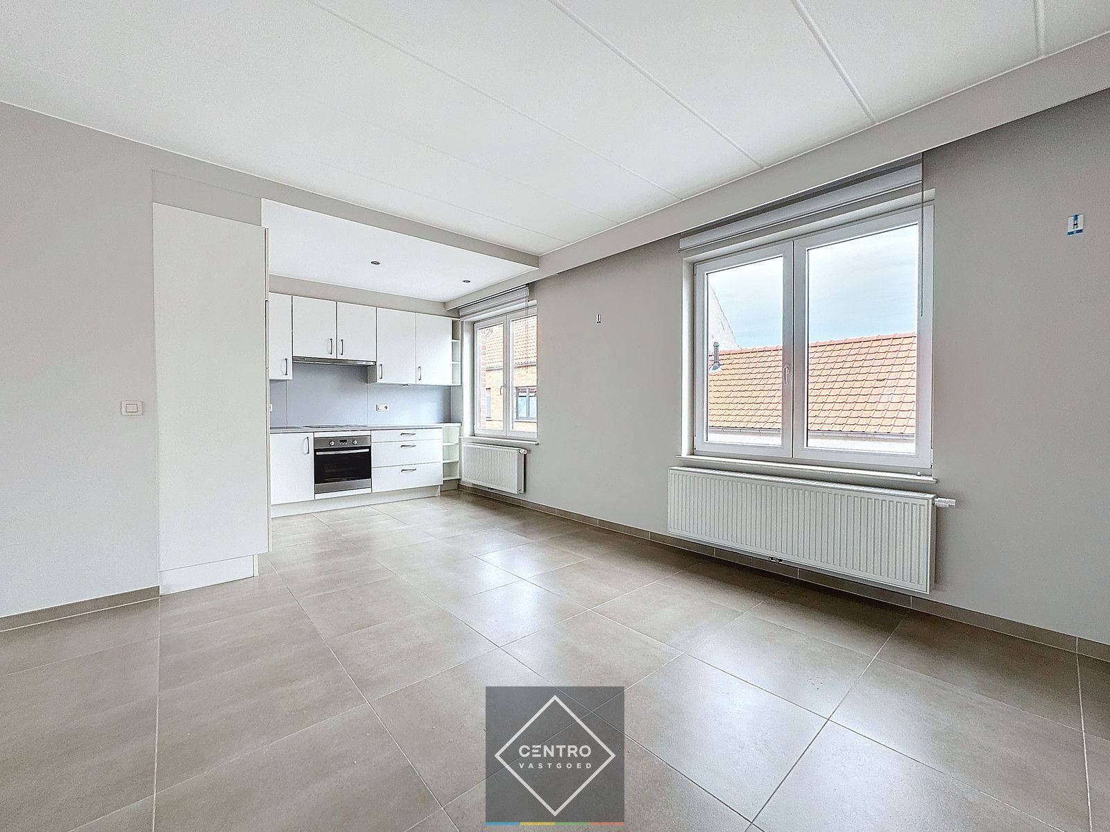 Recent appartementsgebouw met 3 appartementen en 3 dubbele garages! foto 6