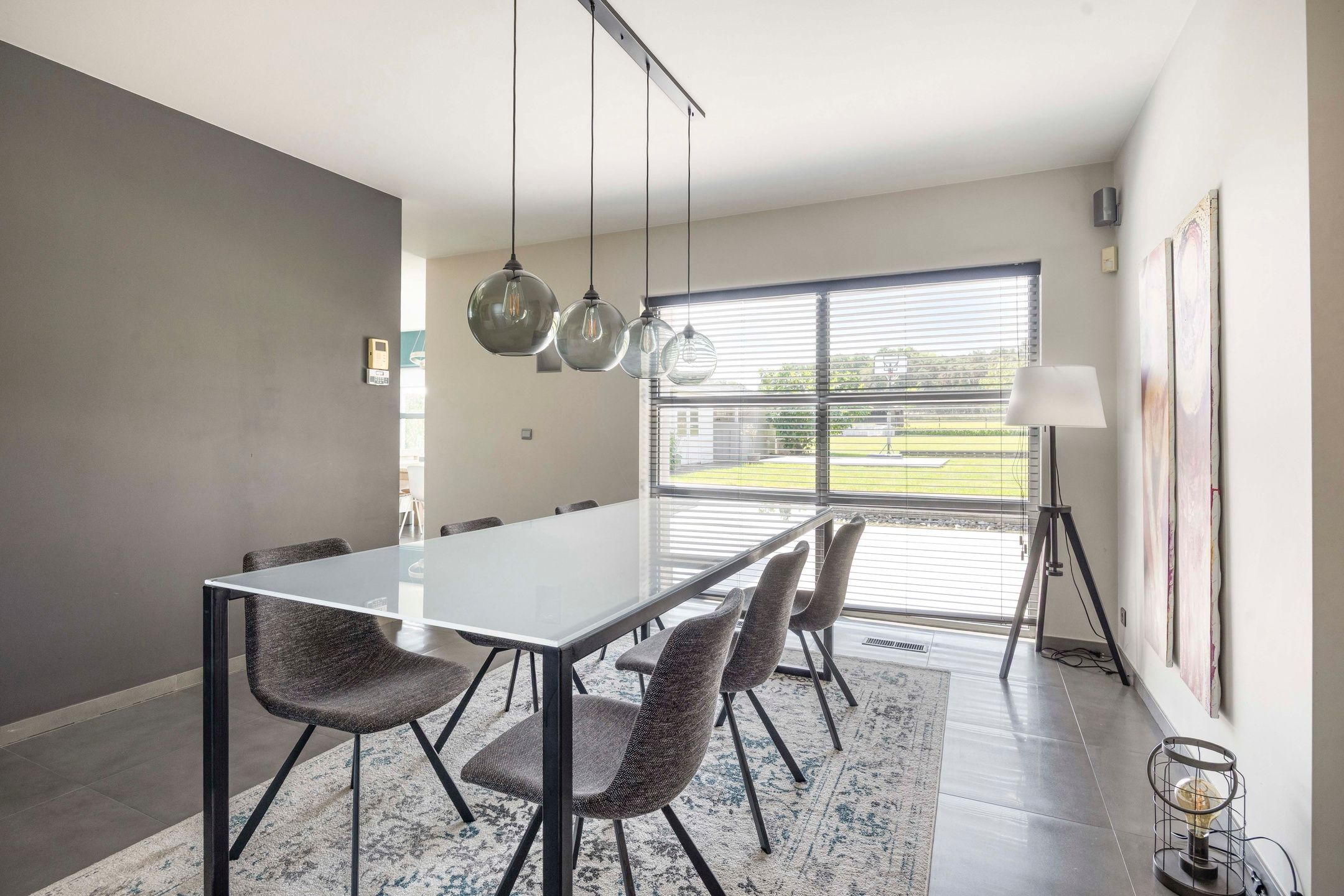 Prachtige villa op ruim perceel met mooi vergezicht foto 9