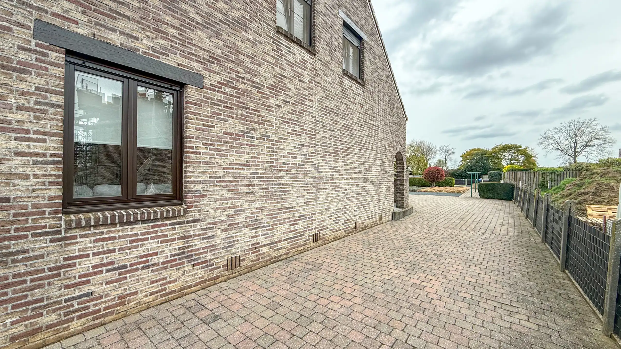 Charmante woning met 5 slpks en veel ruimte te Eversel! foto 49