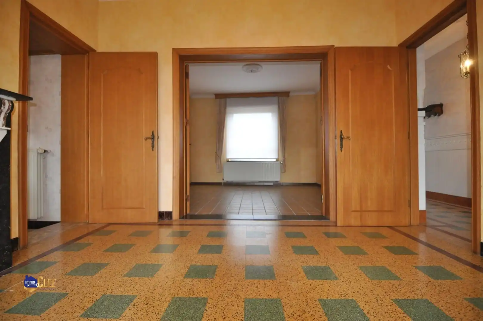 Karaktervolle driegevelwoning met ruime tuin van 30 are nabij Waremme foto 8