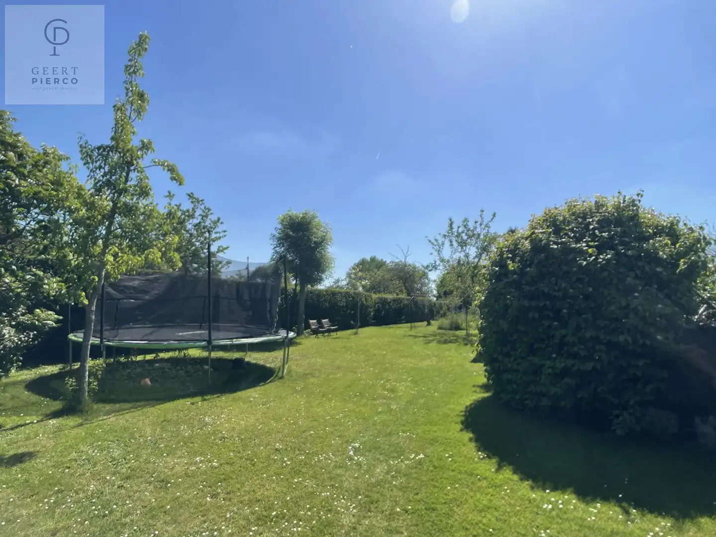 Charmewoning met dorpsgezicht foto 28