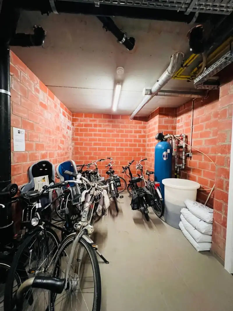 Ruim 3-kamer appartement met groot terras in het centrum van Wenduine foto 23