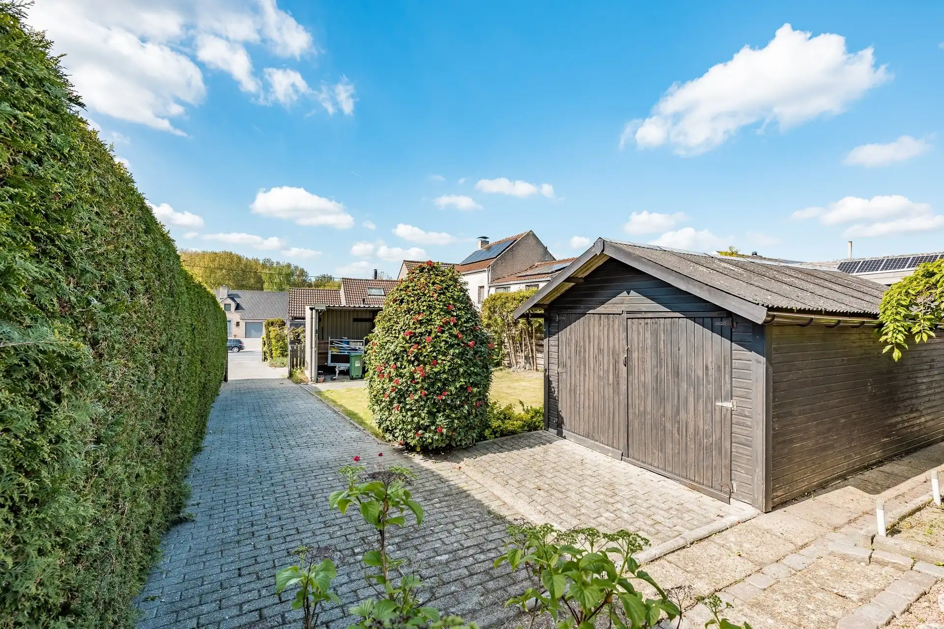 Prachtige woning met 3 slks, garage en tuin foto 23