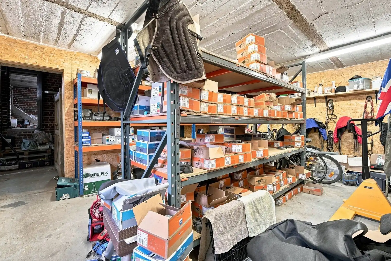Karaktervol interbellum huis met bijgebouw én bouwgrond op 7.782 m² foto 25