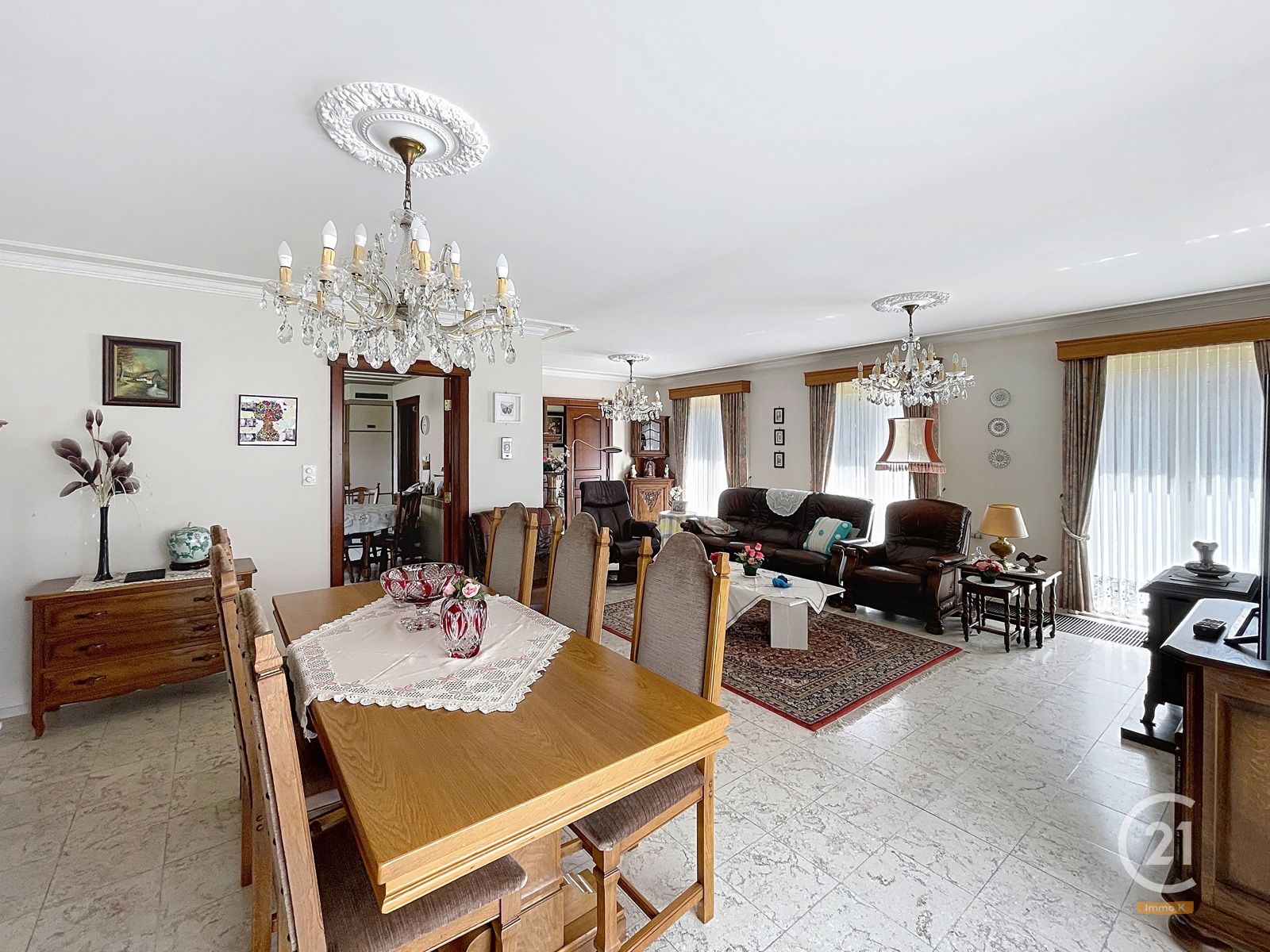 Degelijke en onderhouden gelijkvloerse woning met werkhuis foto 7