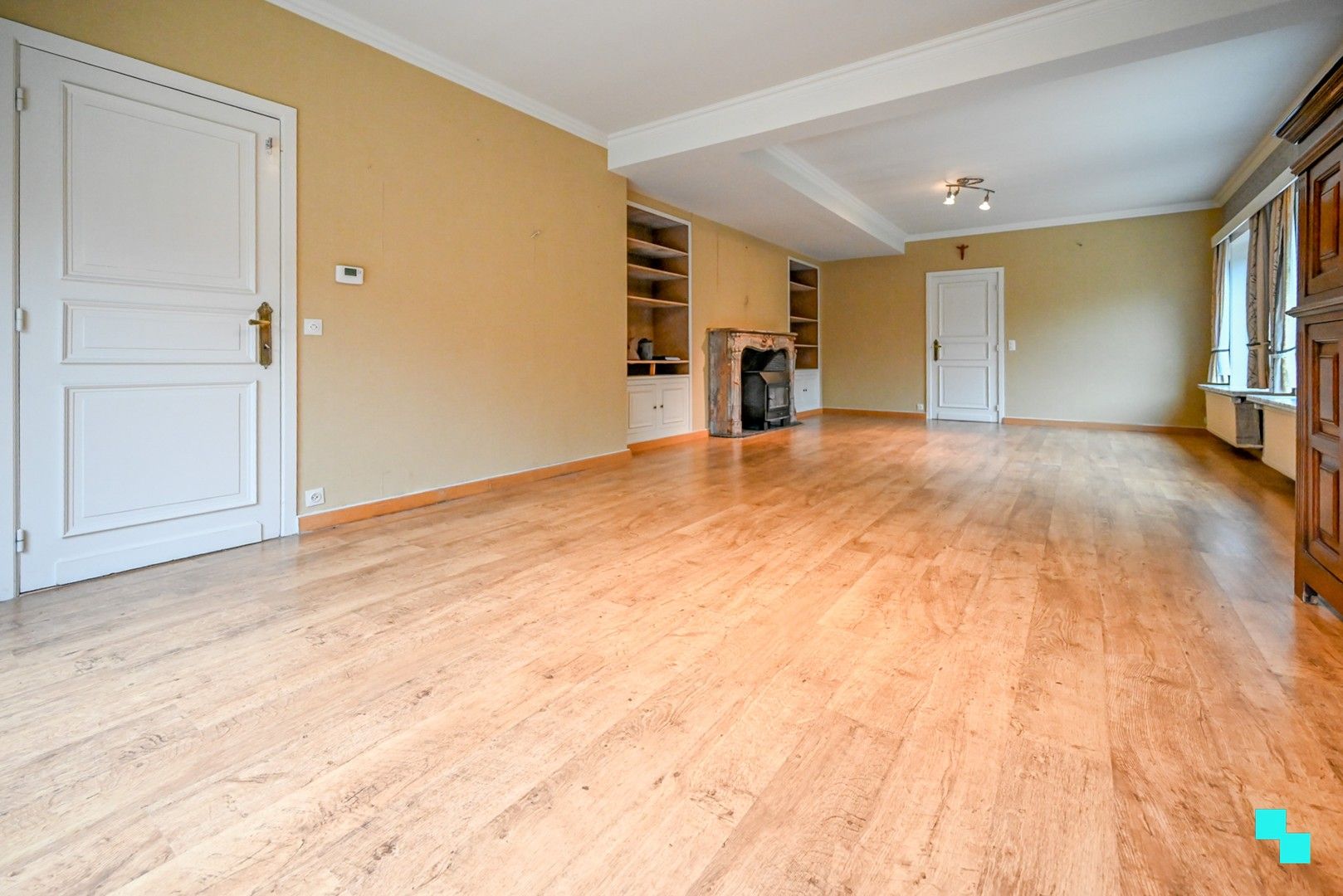 Zeer ruime woning te Heule foto 7