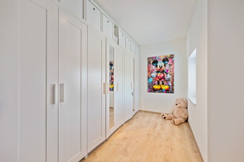 Half-open instapklare woning met 3 slaapkamers foto 11