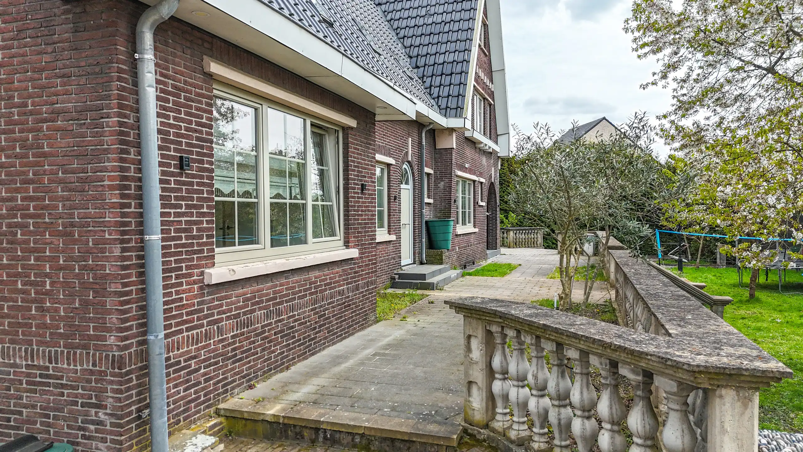Multifunctionele villa 9 slpk met praktijk/B&B mogelijkheden foto 51