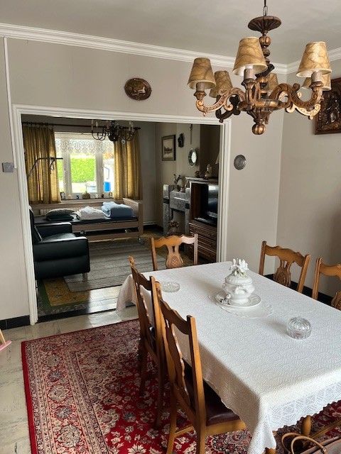 Karaktervolle woning met tuin en prachtig uitzicht in Leut (Maasmechelen) foto 4