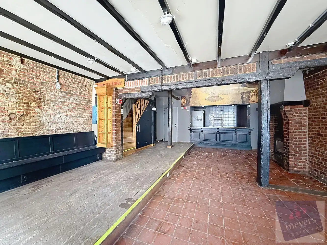 Hoekpand met uitzonderlijke zichtbaarheid op toplocatie in Hasselt foto 8
