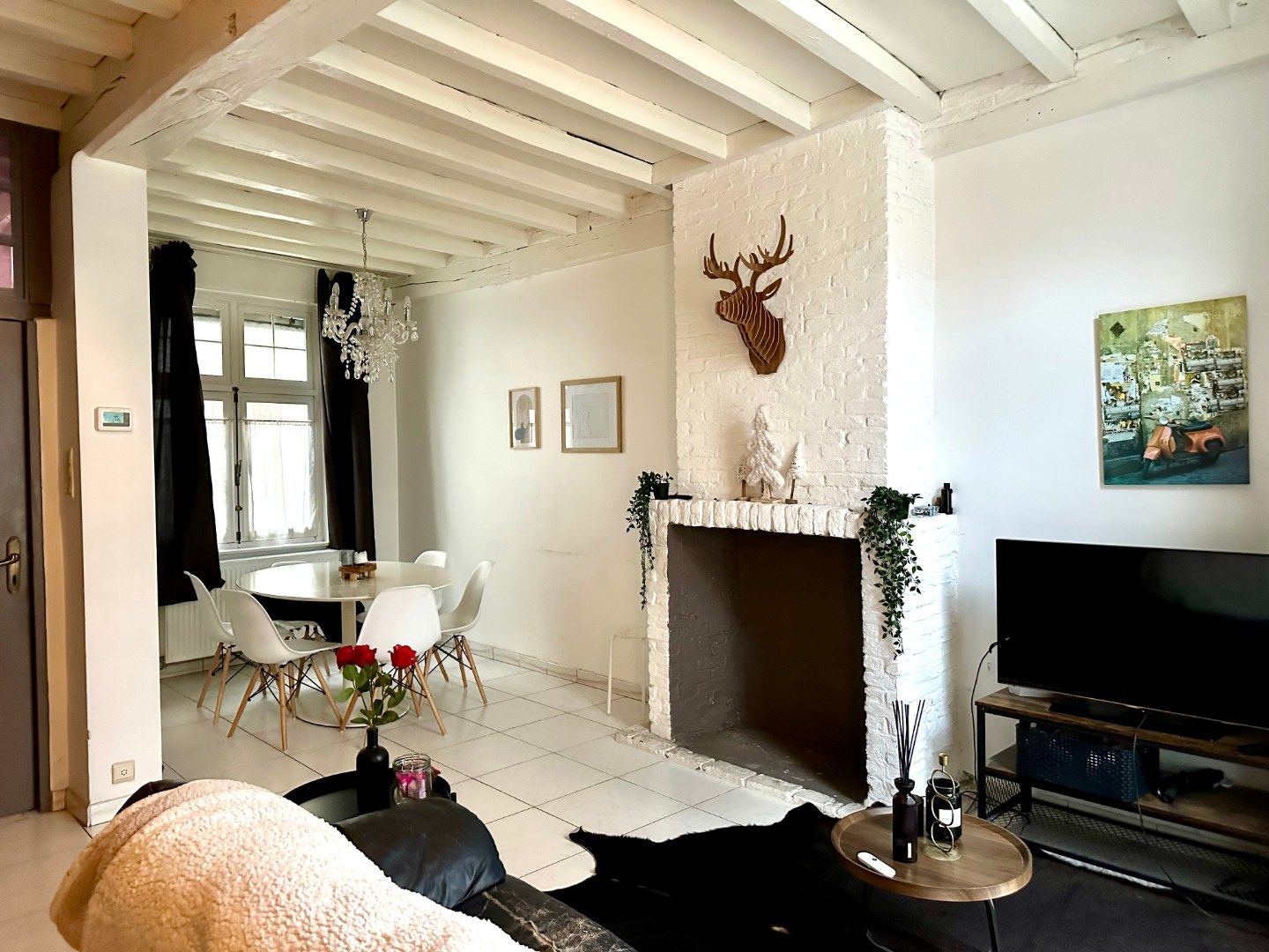 Gemeubelde rijwoning vlakbij Sint-Annarei foto 2