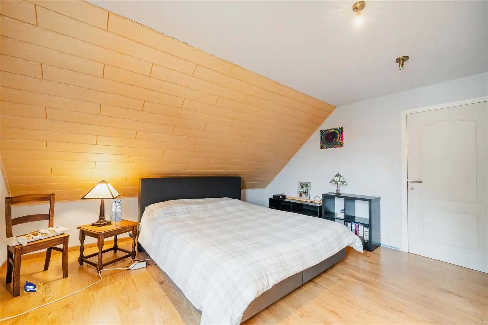 Landelijk villa met veel mogelijkheden in Zepperen foto 21