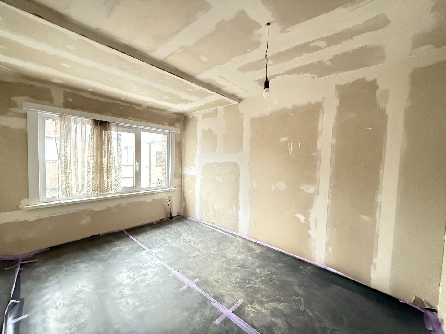 TE RENOVEREN WONING foto 2