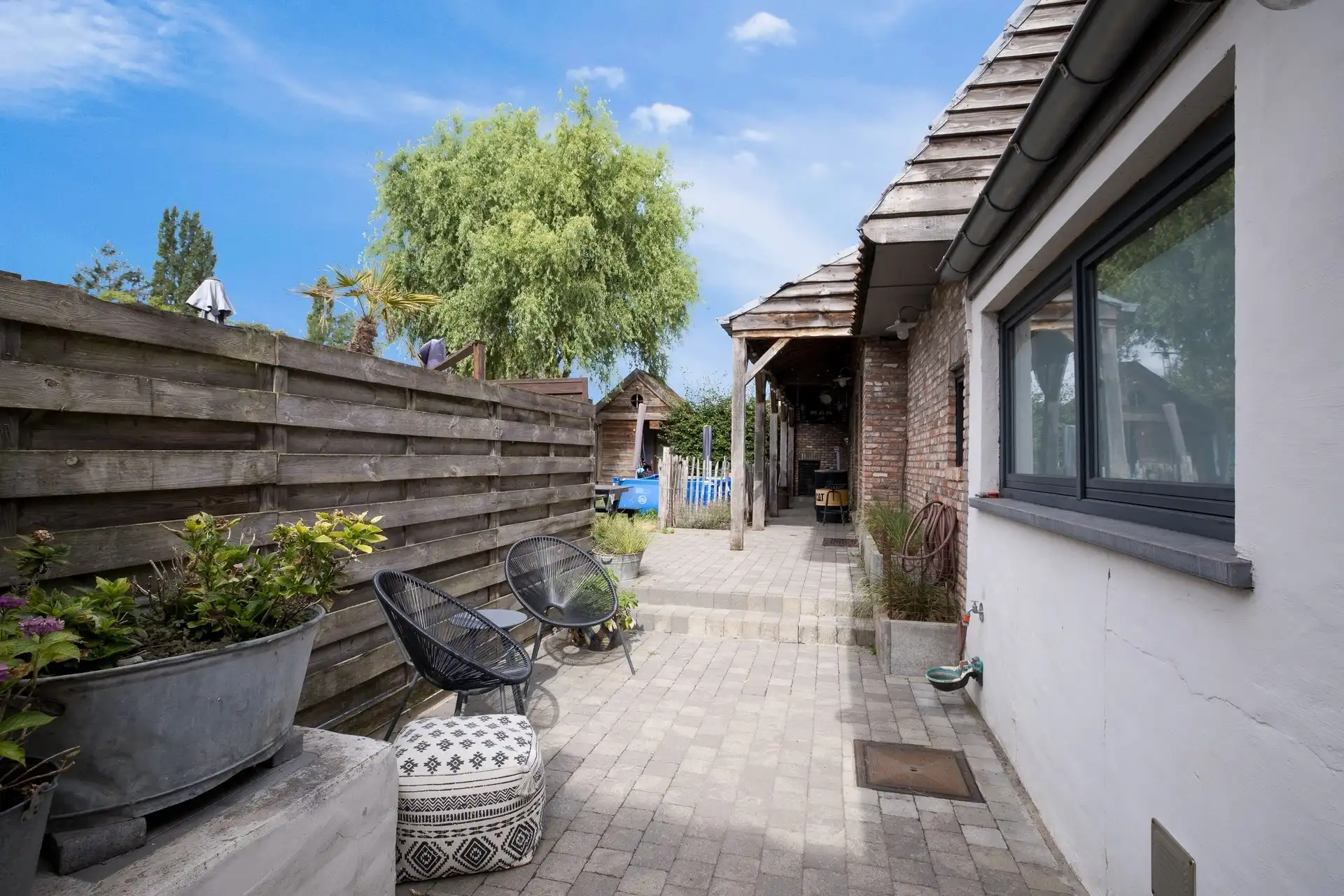 Charmante woning met grote buitenruimte! foto 18
