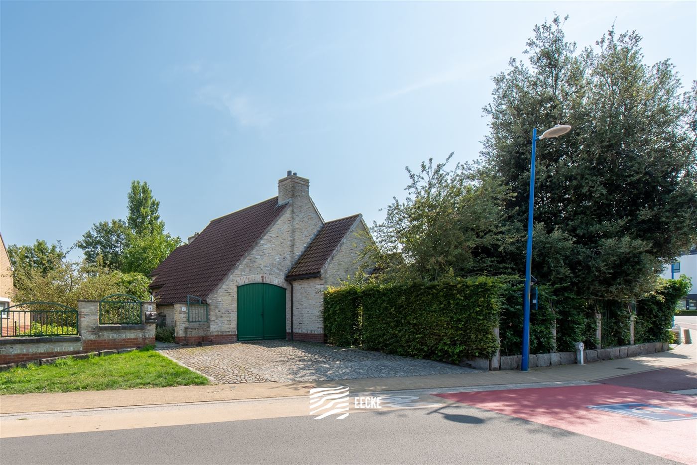 Hoofdfoto van de publicatie: Huis/villa